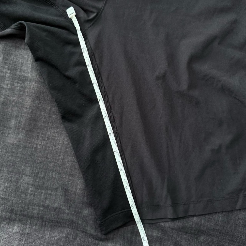Lululemon Shorts - Picture 5 of 6